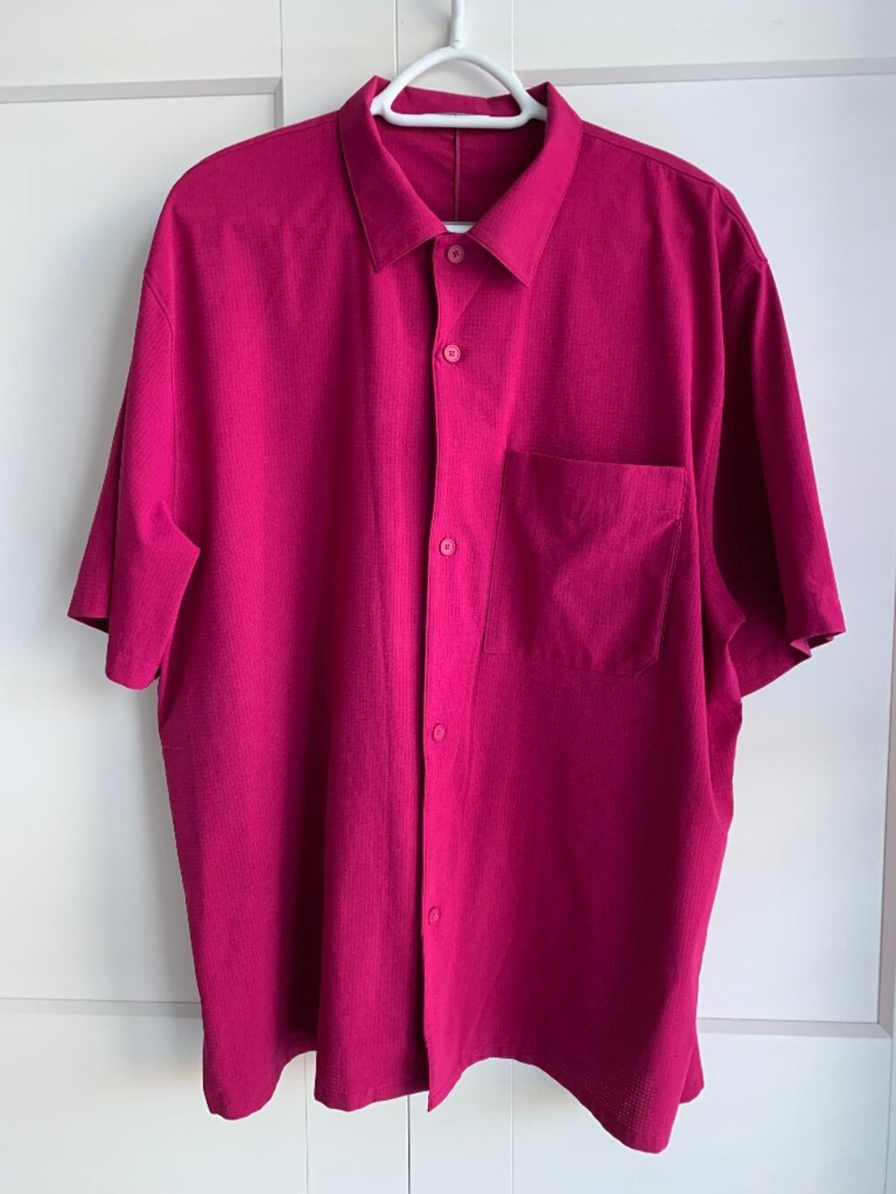 Lululemon Men's Short Sleeve Shirt Size Large